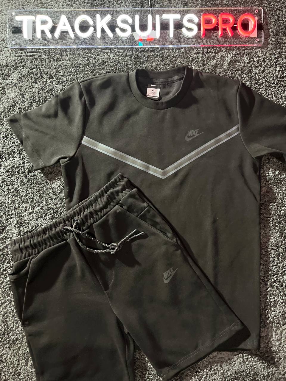 Nike Tech Fleece Zwart